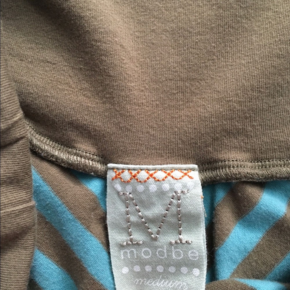 Modbe skirt - Picture 3 of 3